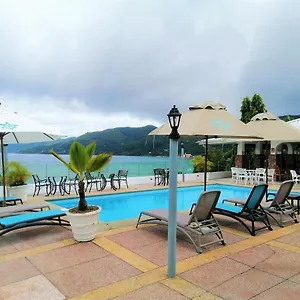 Le Relax And Restaurant *** Anse Royale